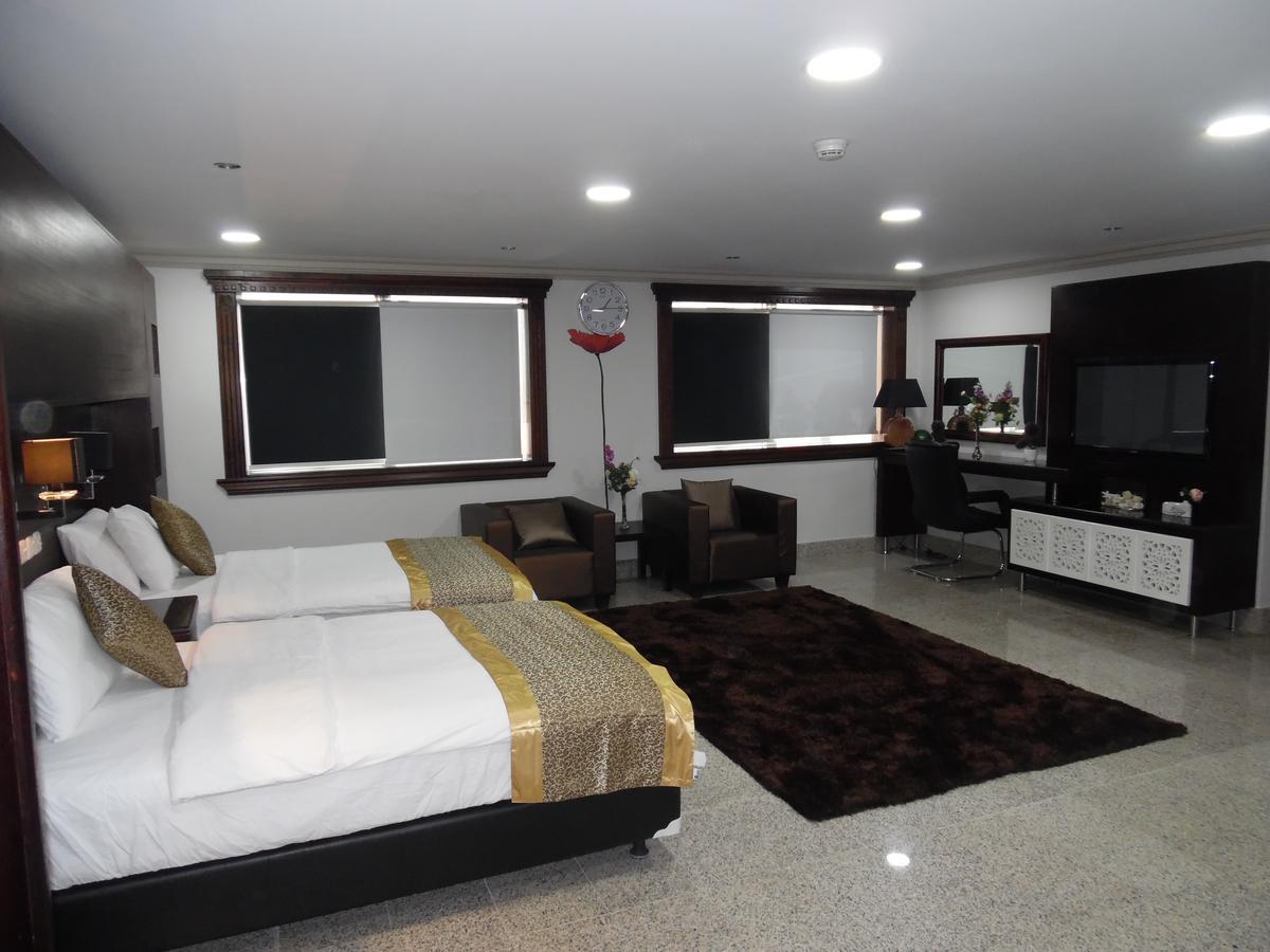 Al Haqel Residential Compound Aparthotel Khobar Buitenkant foto