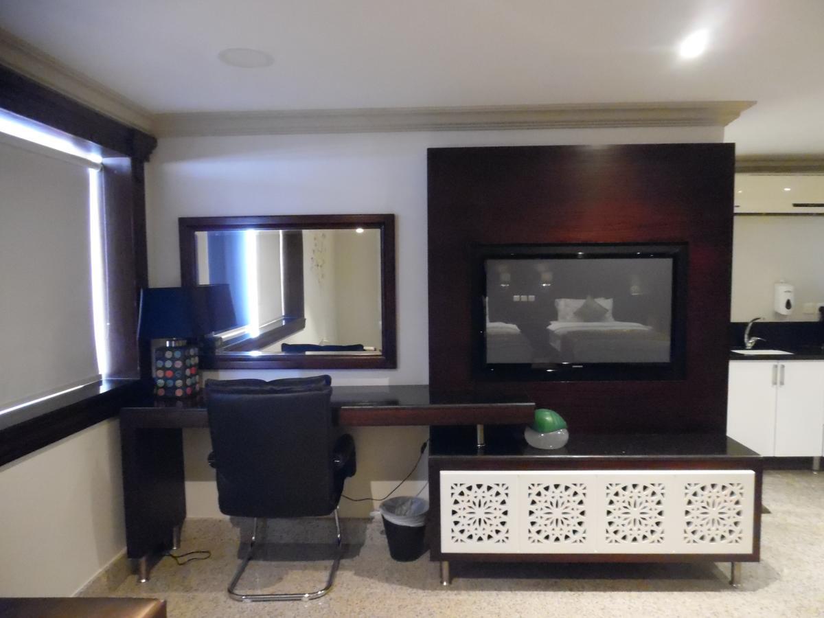 Al Haqel Residential Compound Aparthotel Khobar Buitenkant foto